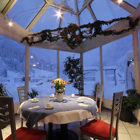 Tia Monte Hotel 3*