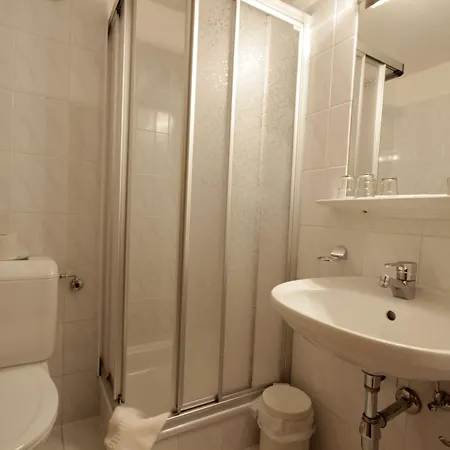 Hotel Tia Monte 3*