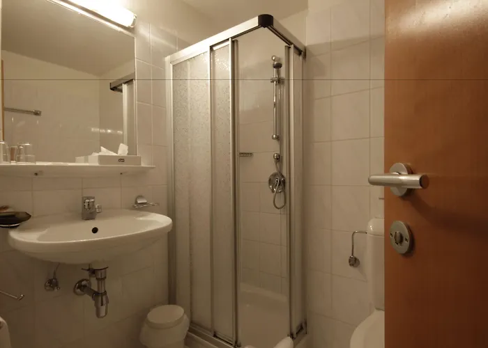 فندق Tia Monte 3*