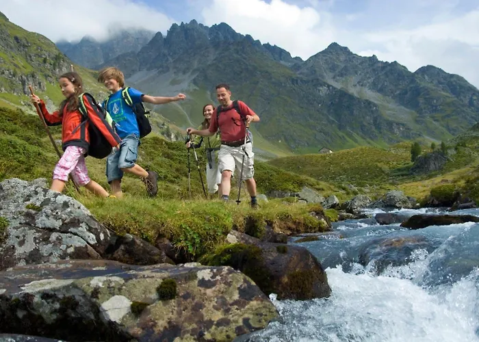 Tia Monte كاونرتال