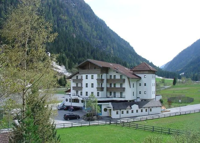 Tia Monte Hotel
